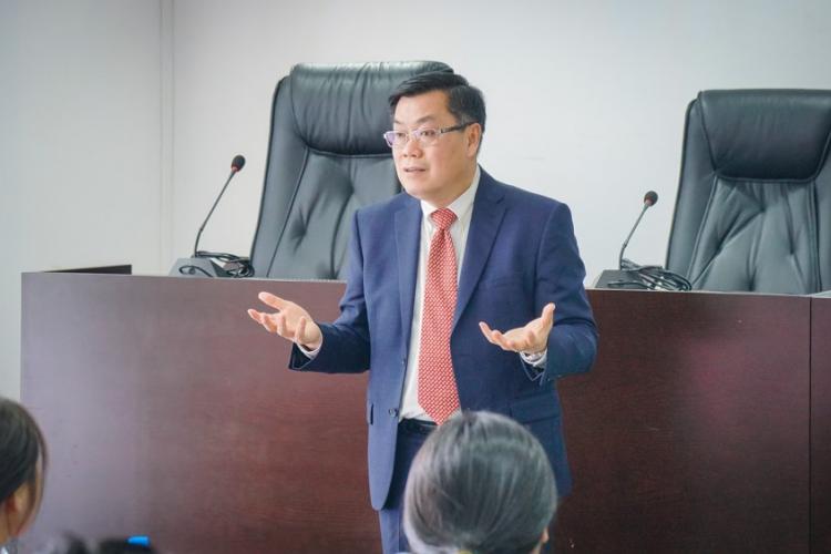 Thông báo khóa học chủ đề “Phương pháp phân tích dữ liệu theo thời gian” của Giáo sư Nguyễn Văn Tuấn